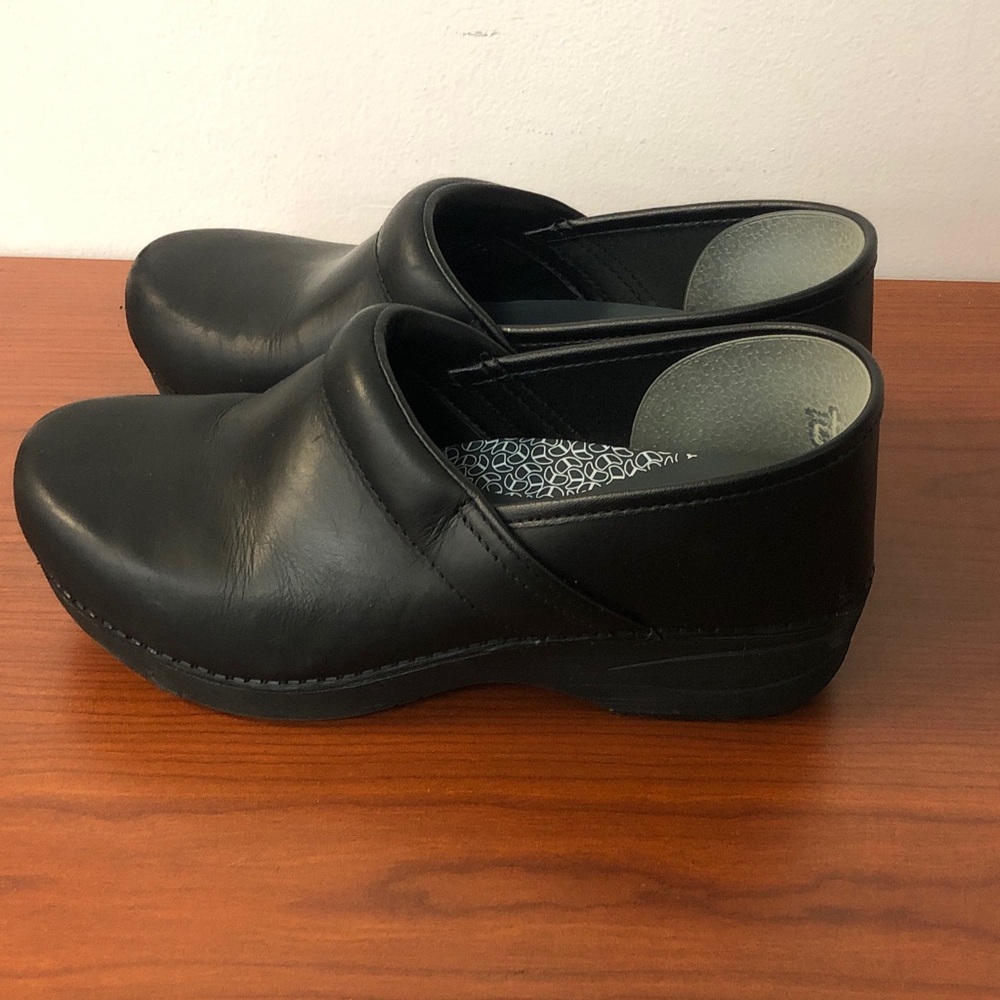 Dansko Women's XP 2.0 Slip-On Clog Sz 40